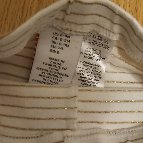 (3 for$20) Sparkly striped leggings, cream and gold, 6-9M, sparkle stripes - Picture 5 of 6